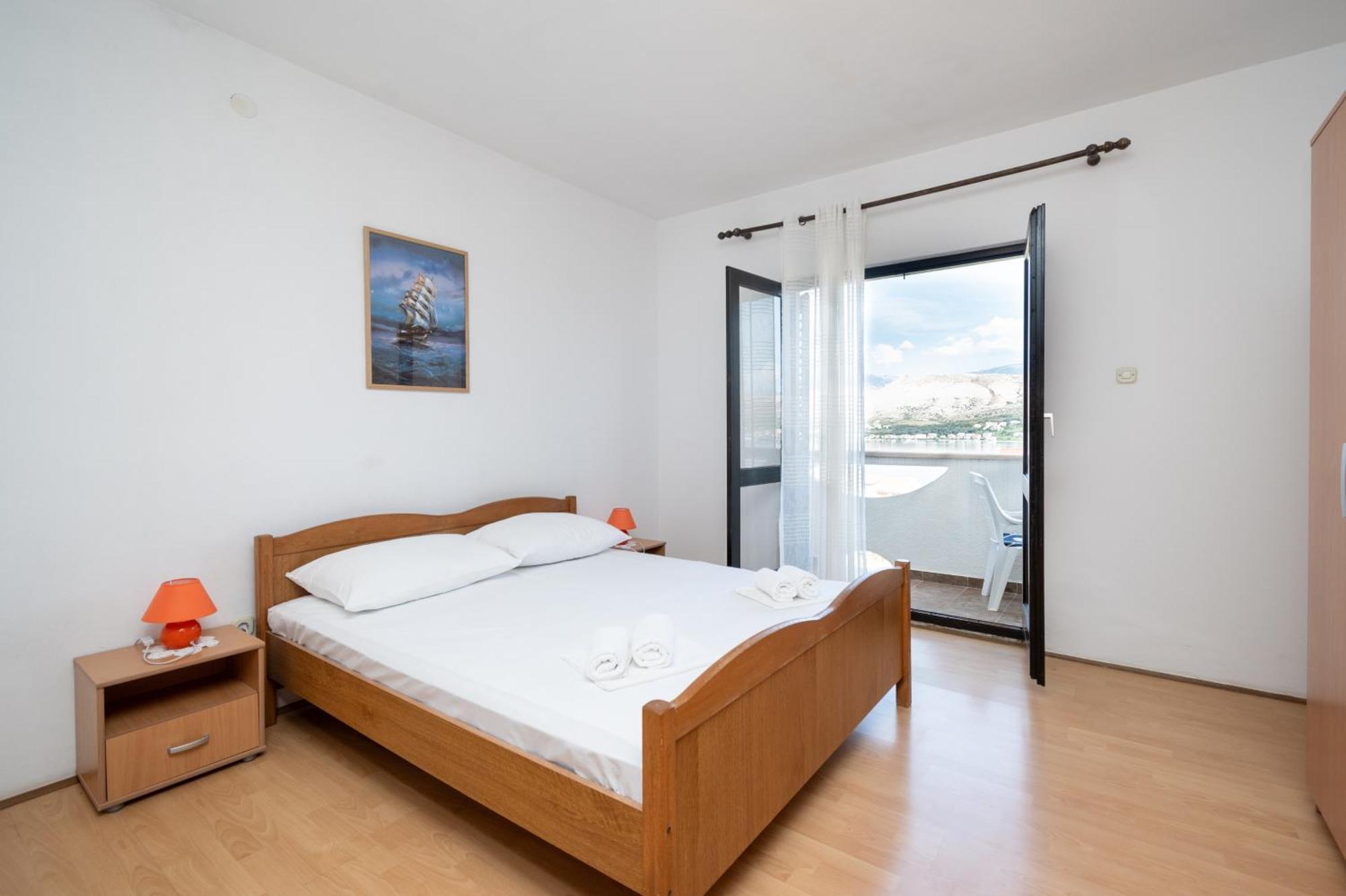 Apartments With A Parking Space Pag - 15765 Pag Town Esterno foto